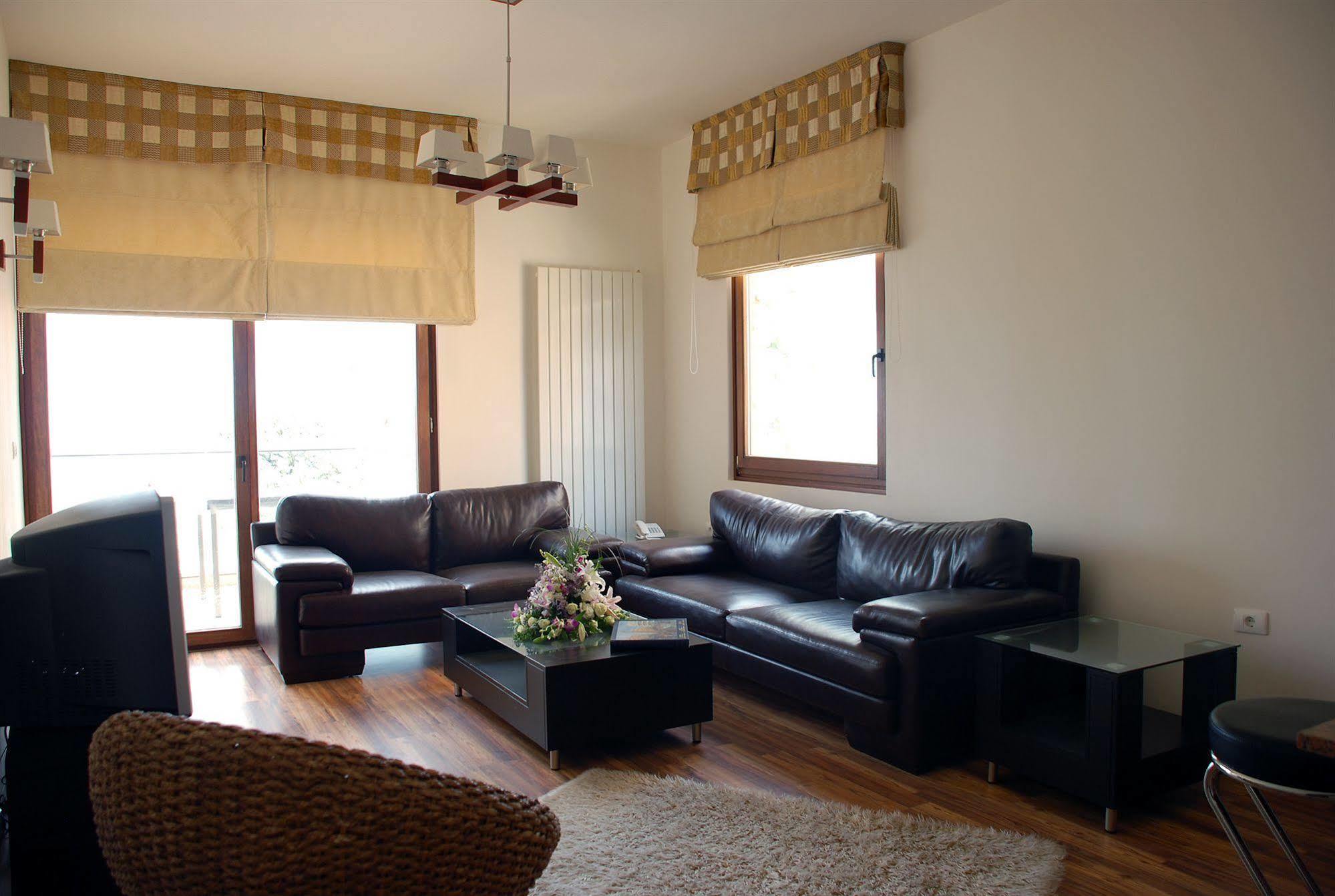 City Suite عاليه المظهر الخارجي الصورة