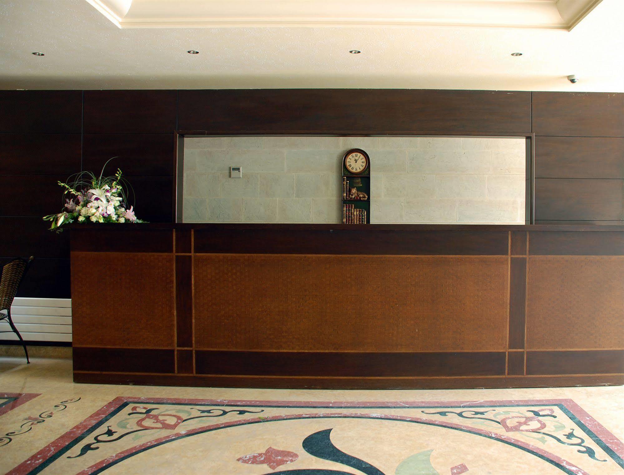 City Suite عاليه المظهر الخارجي الصورة