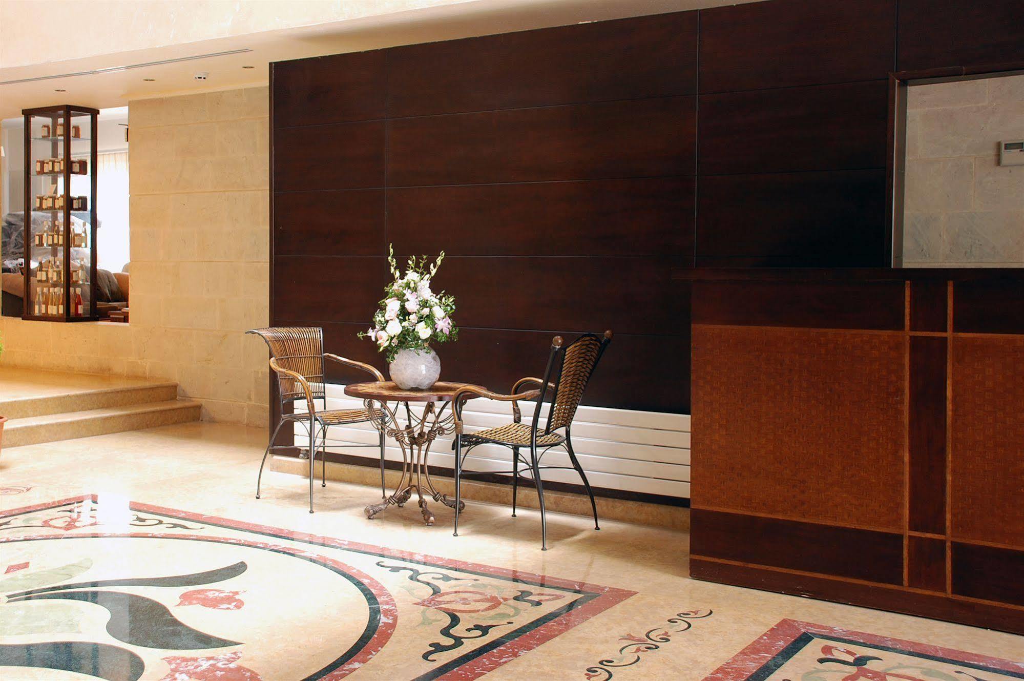 City Suite عاليه المظهر الخارجي الصورة